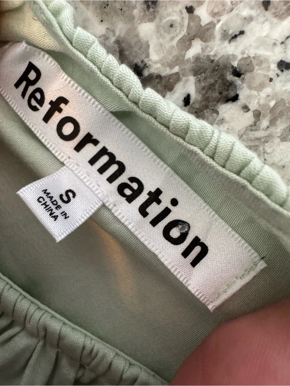Reformation Pistachio Green Puff-Sleeve Midi Dress with Waist Tie NWT $268 Small - Picture 3 of 12